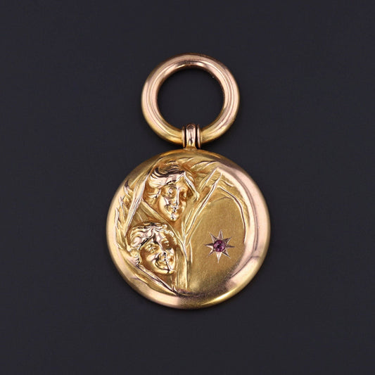 10k Gold Pendant | Antique Sisters Pendant